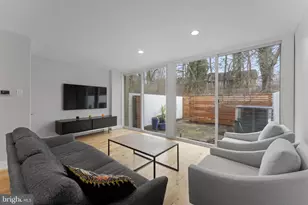 11587 Maple Ridge Rd, Reston, VA 20190 - Photo 26