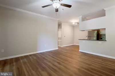 12144 Garden Circle #101, Fairfax, VA 22030 - Photo 4