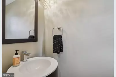 8019 Galla Knoll Circle, Springfield, VA 22153 - Photo 18