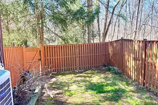 8737 Sheridan Farms Ct, Springfield, VA 22152 - Photo 22