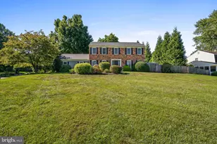 6110 Green Cap Pl, Fairfax, VA 22030 - Photo 2