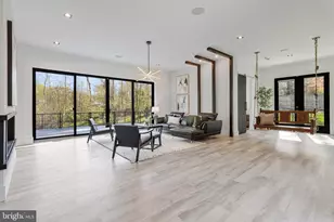 3525 Glenbrook Rd, Fairfax, VA 22031 - Photo 12