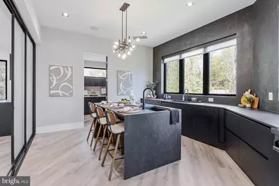 3525 Glenbrook Road, Fairfax, VA 22031 - Photo 32