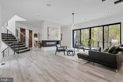 3525 Glenbrook Road, Fairfax, VA 22031 - Photo 10