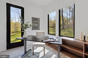 3525 Glenbrook Rd, Fairfax, VA 22031 - Photo 18