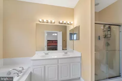 11415 Mactavish Heights, Fairfax, VA 22030 - Photo 18