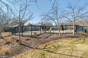 5124 Brittney Elyse Cir, Centreville, VA 20120 - Photo 6