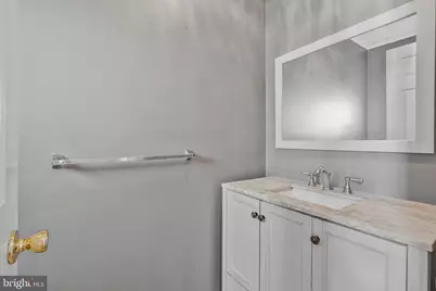 8505 Jeffersonian Court, Vienna, VA 22182 - Photo 10