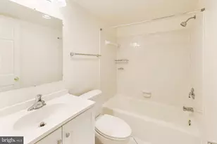 7721 Tremayne Pl, McLean, VA 22102 - Photo 16