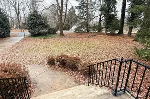 3106 Hunt Rd, Oakton, VA 22124 - Photo 2