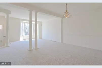 7415 Gillingham Row, Alexandria, VA 22315 - Photo 10