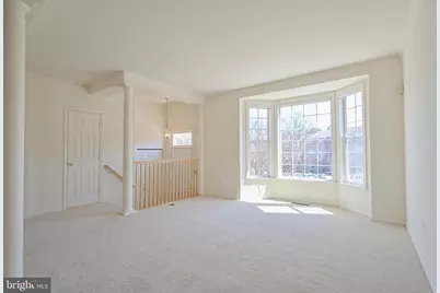 7415 Gillingham Row, Alexandria, VA 22315 - Photo 6