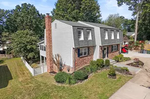 10429 Headly Ct, Fairfax, VA 22032 - Photo 2