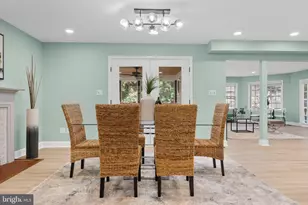 10429 Headly Ct, Fairfax, VA 22032 - Photo 16