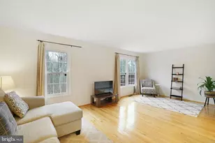 7312 Spring View Ct, Springfield, VA 22153 - Photo 10