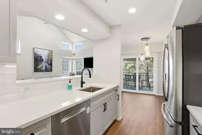 1365 Garden Wall Circle #703, Reston, VA 20194 - Photo 14