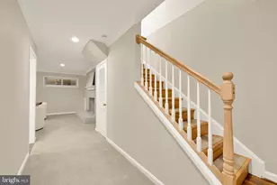 6068 Hardwick Pl, Falls Church, VA 22041 - Photo 20