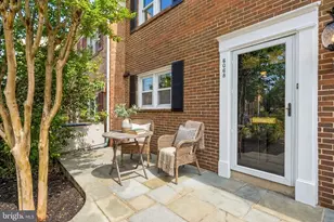 6068 Hardwick Pl, Falls Church, VA 22041 - Photo 2