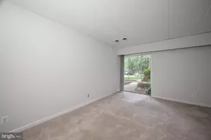 2525 Huntington Ave, Alexandria, VA 22303 - Photo 8