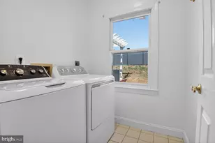 7204 Quiet Cove, Annandale, VA 22003 - Photo 12