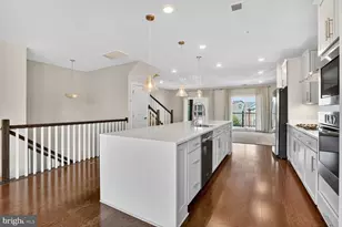 13216 Woodland Park Rd, Herndon, VA 20171 - Photo 6