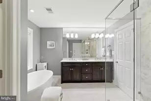 6838 St Albans Rd, McLean, VA 22101 - Photo 30