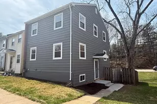 9662 Westport Ln, Burke, VA 22015 - Photo 1