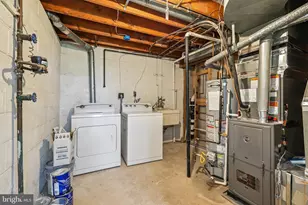 9662 Westport Ln, Burke, VA 22015 - Photo 30