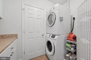 7309 Woodley Pl, Falls Church, VA 22046 - Photo 30