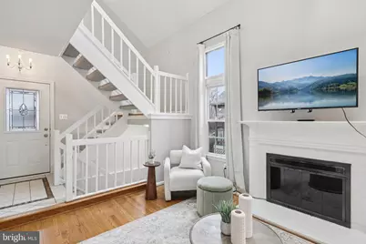 8413 Hollis Lane, Vienna, VA 22182 - Photo 22