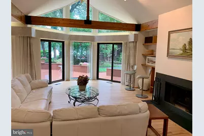 11286 Spyglass Cove Lane, Reston, VA 20191 - Photo 4