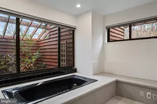 11286 Spyglass Cove Ln, Reston, VA 20191 - Photo 12