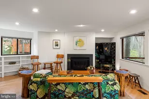 11286 Spyglass Cove Ln, Reston, VA 20191 - Photo 8