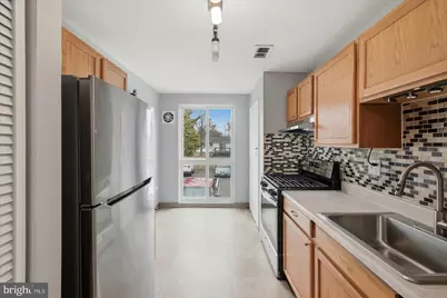 5608 Bloomfield Drive #101, Alexandria, VA 22312 - Photo 8