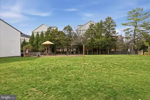 5608 Bloomfield Dr, Alexandria, VA 22312 - Photo 20