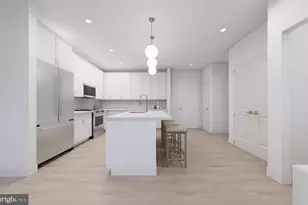 9475B Sprague Ave, Fairfax, VA 22031 - Photo 4