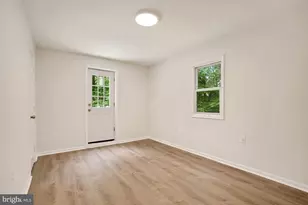 9101 Old Keene Mill Rd, Springfield, VA 22152 - Photo 12