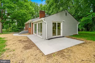 9101 Old Keene Mill Rd, Springfield, VA 22152 - Photo 24