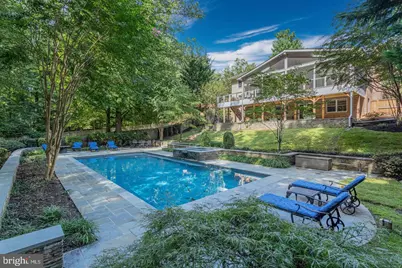6607 Tina Lane, McLean, VA 22101 - Photo 2