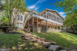 6607 Tina Ln, McLean, VA 22101 - Photo 50