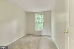 13900 Winding Ridge Ln, Centreville, VA 20121 - Photo 14