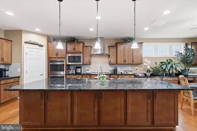 5575 James Young Way, Fairfax, VA 22032 - Photo 10