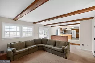 8624 Redwood Dr, Vienna, VA 22180 - Photo 14