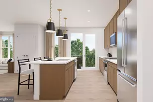 9475B Sprague Ave, Fairfax, VA 22031 - Photo 4