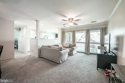 543 Florida Avenue #202, Herndon, VA 20170 - Photo 4