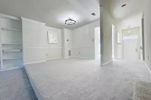 9615 Franklin Woods Pl, Lorton, VA 22079 - Photo 4