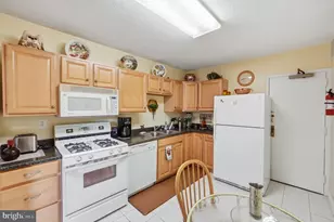 3705 South George Mason Dr, Falls Church, VA 22041 - Photo 14