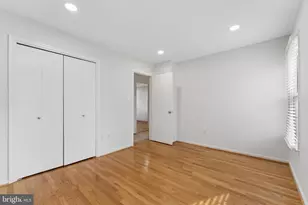 2302 Tanglevale Dr, Vienna, VA 22181 - Photo 30