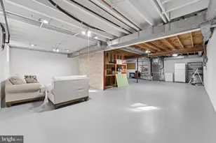 2302 Tanglevale Dr, Vienna, VA 22181 - Photo 42