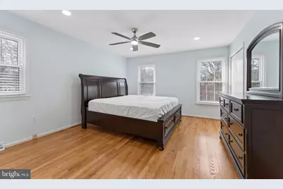 2302 Tanglevale Drive, Vienna, VA 22181 - Photo 24